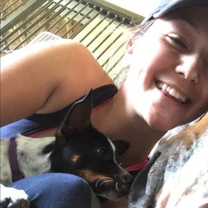 Meet your Posher, Maddie